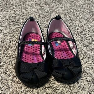 Black Kids Shoes with Bow-Size 4